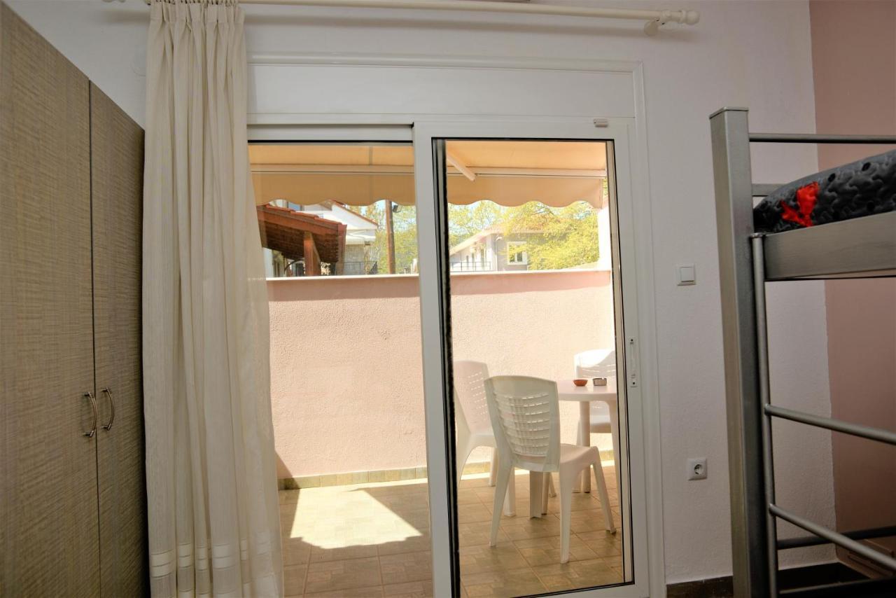 Villa Alexandra Vrasná Екстериор снимка